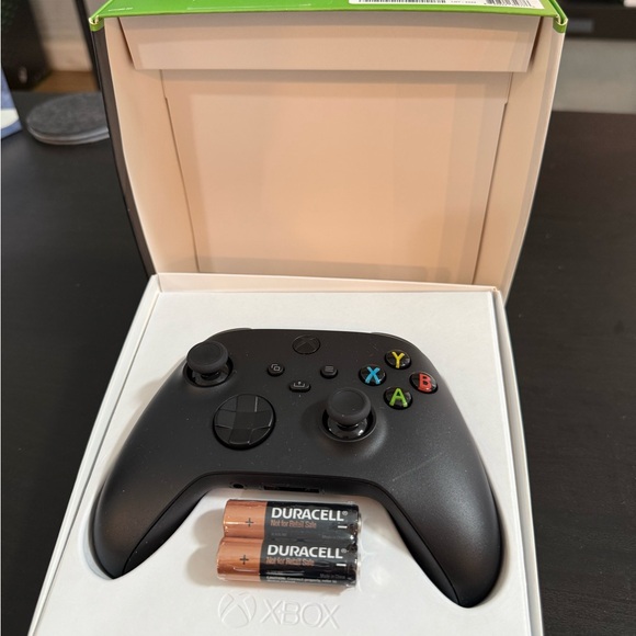 Xbox Series X/S Wireless Controller - Picture 3 of 3